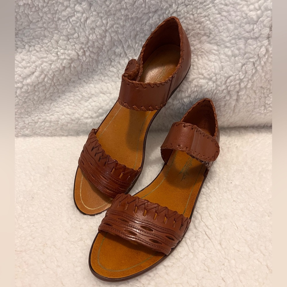 Pinwheels Leather Boho Style Sandals